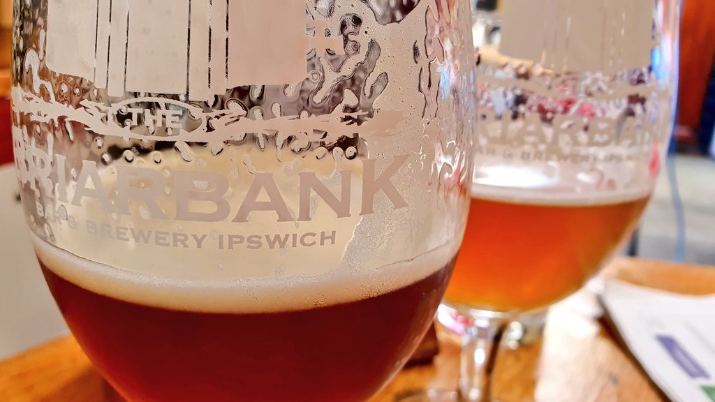 Beer & Brew (@beerandbrew) on Twitter photo Next at <a href="/BriarbankBrew/">The Briarbank Bar</a> is a fantastic DIPA from <a href="/TheBellfield/">Bellfield Brewery</a> that is very reminiscent of <a href="/madscientisthun/">Mad Scientist</a> Liquid Cocaine, and a Gweilo from <a href="/brewyorkbeer/">Brew York</a>. Both absolute bangers. Next at <a href="/BriarbankBrew/">The Briarbank Bar</a> is a fantastic DIPA from <a href="/TheBellfield/">Bellfield Brewery</a> that is very reminiscent of <a href="/madscientisthun/">Mad Scientist</a> Liquid Cocaine, and a Gweilo from <a href="/brewyorkbeer/">Brew York</a>. Both absolute bangers.