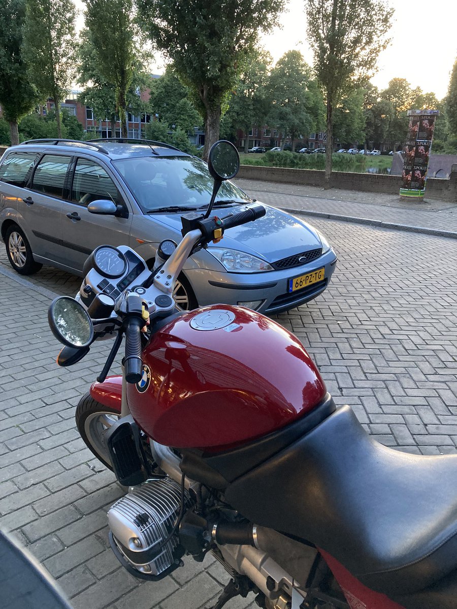 JeffvanderLaan's tweet photo. @SanderSchimmelp Kun je me dan nog even afzetten bij Lauwersoog? Waar moet ik hem trouwens inleveren? Was ik maar onder of bovenmaats. https://t.co/CM9RxUN4VR
