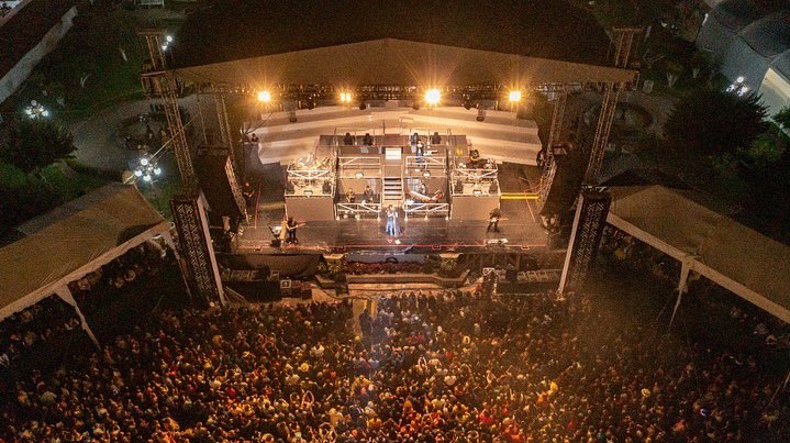 BrianRyR's tweet photo. Desde las alturas con @lajosa https://t.co/4ChWGJDXzk