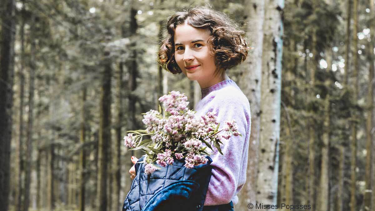 TheBritishShop's tweet image. Erholung findet unsere Kooperationspartnerin Misses Popisses bei Waldspaziergängen. Dafür hat sie Teile unserer neuen Herbstkollektion mit klassischen Basics zu einem frischen Outfit kombiniert. Schauen Sie mal!
brit.shop/waldspaziergan…

#Barbour #Steppjacke #Herbstmode #BritChic