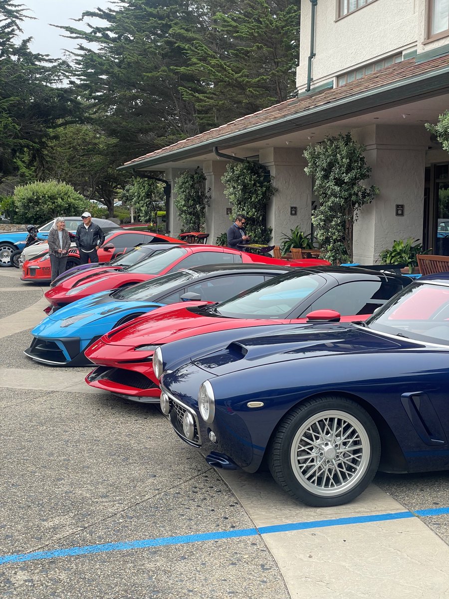 RMLGroup's tweet photo. Doesn’t our Short Wheelbase look cool with it’s Californian plates? The locals seem to think so too, as @michaelmallock and the car decamped to Monterey to show it off to prospects – but also to discover that it really is the ultimate GT car for the Pacific Coast Highway. https://t.co/cYcJEF6IOn