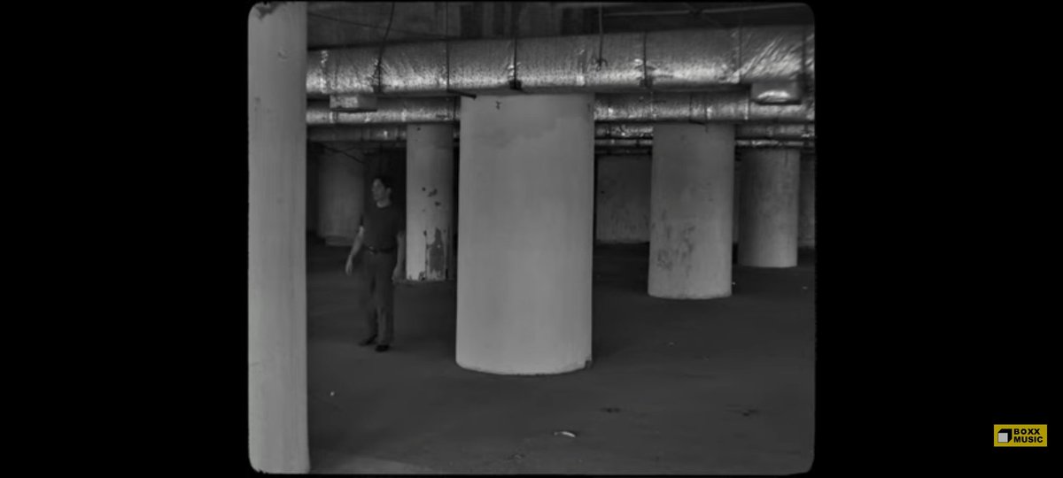 JTwonderfulPS's tweet photo. #วันนี้เพลงนี้เพราะJT
: ช่วยไปรักคนนั้นที - O Pavee :
" อยากให้เธอได้เอาใจของเธอ ให้คนที่เธอว่าเขาดี ฉันจะได้ปล่อย จะหนีเธอไปให้ไกล สุดสายตา "
https://t.co/lJIzBKVowx
#OPAVEE #BoxxMusic
#ช่วยไปรักคนนั้นที 🥀 https://t.co/m2YBWDMJiX