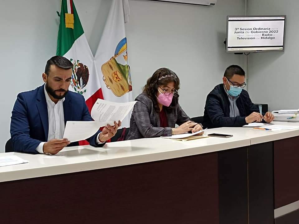 CGuerreroRTH's tweet photo. Por primera vez en la historia de @RadioTvHidalgo se cumple de manera responsable y transparente para garantizar el óptimo funcionamiento del organismo.

Felicito a mi equipo administrativo por el gran trabajo al frente del área. https://t.co/atCE9Jl0mz