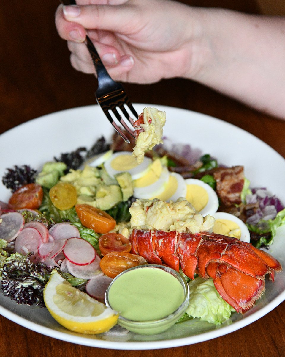 DFGrille's tweet photo. One superior salad – the lobster cobb! 🤌 https://t.co/JyC3h6ggGW