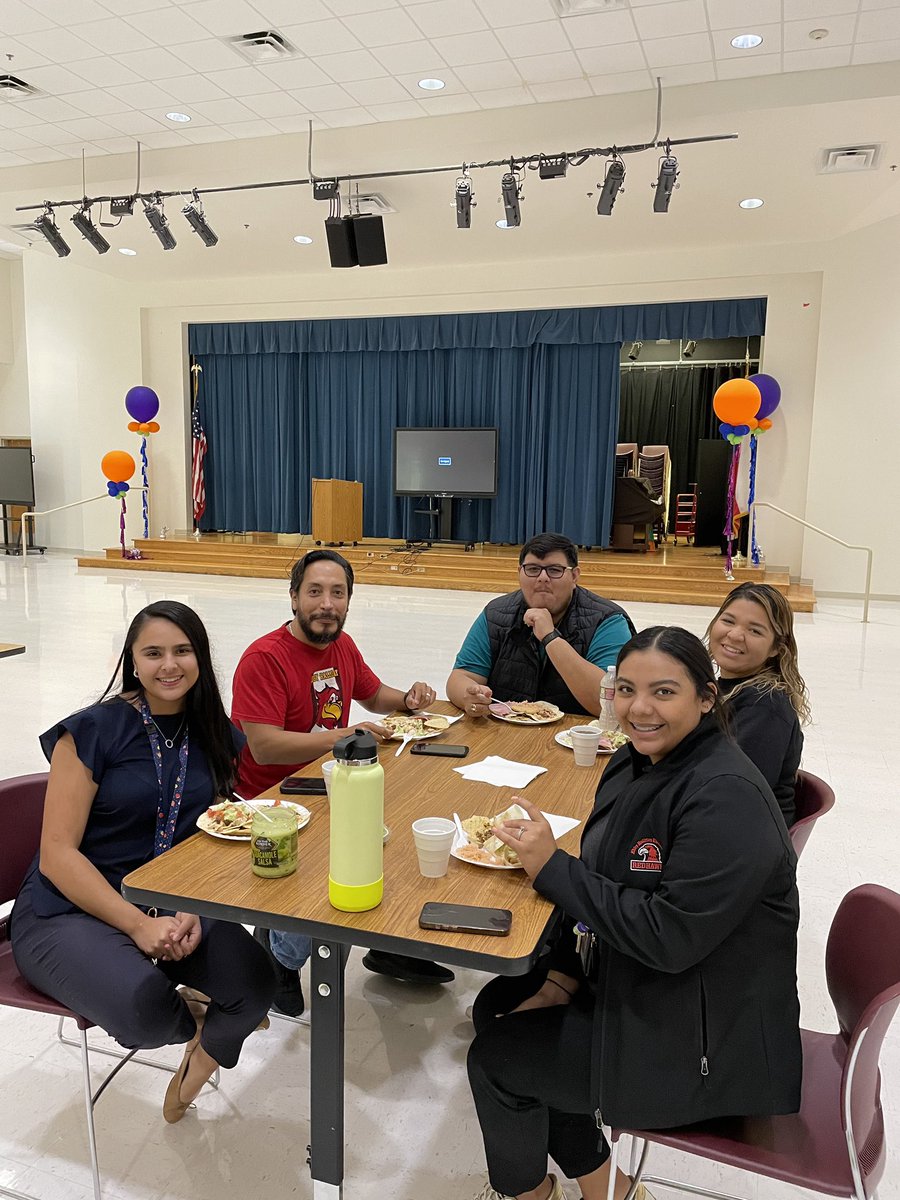 Ebby Halliday ES tweet media