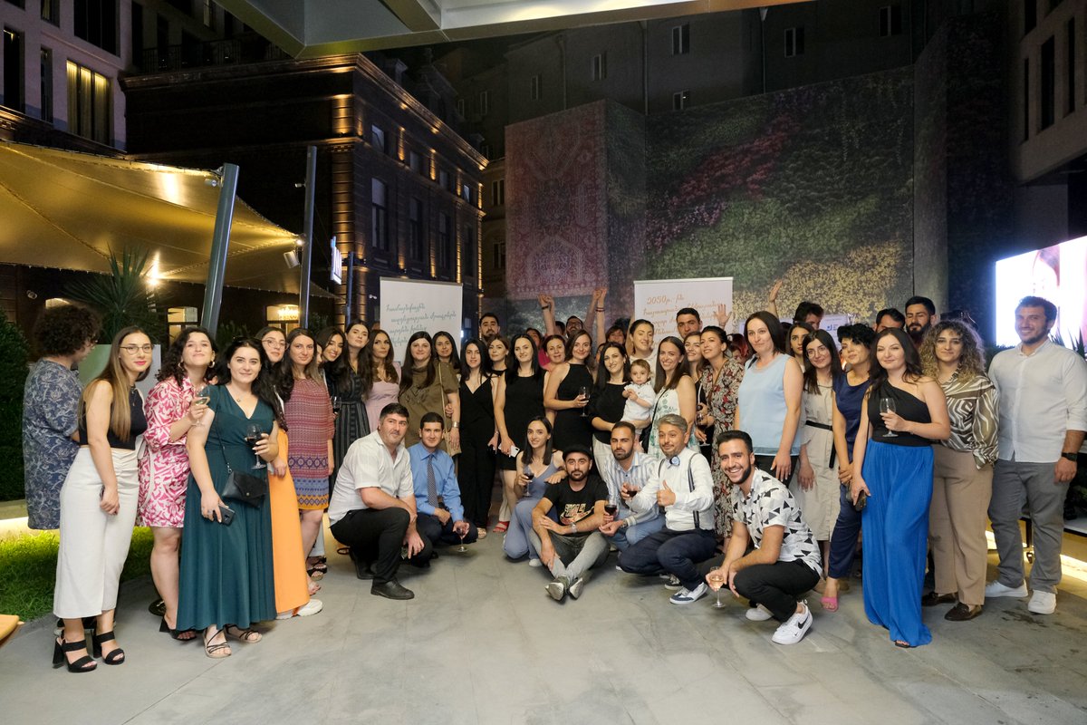 TeachForArmenia's tweet photo. 🌱At @TeachForArmenia, the end of summer means #Navasard! It's also a tradition through which we celebrate Teacher-Leaders completing their 2-year journeys & beginning new chapters as Alumni-Ambassadors. This year 45 #TeacherLeaders are joining our network of #AlumniAmbassadors. https://t.co/vdIGd0hF92