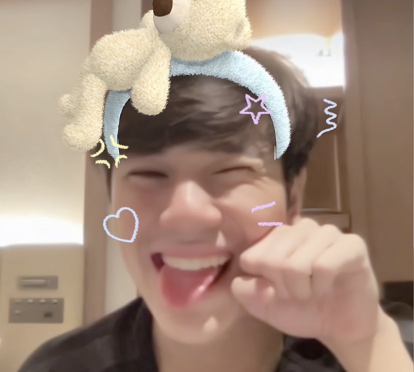 tinyjellon's tweet photo. ʬʬʬ cute cute 🎀👩🏻‍🍼🤍  ◡̎ 
 #mynameisnanon https://t.co/Mvdq2F0OwH