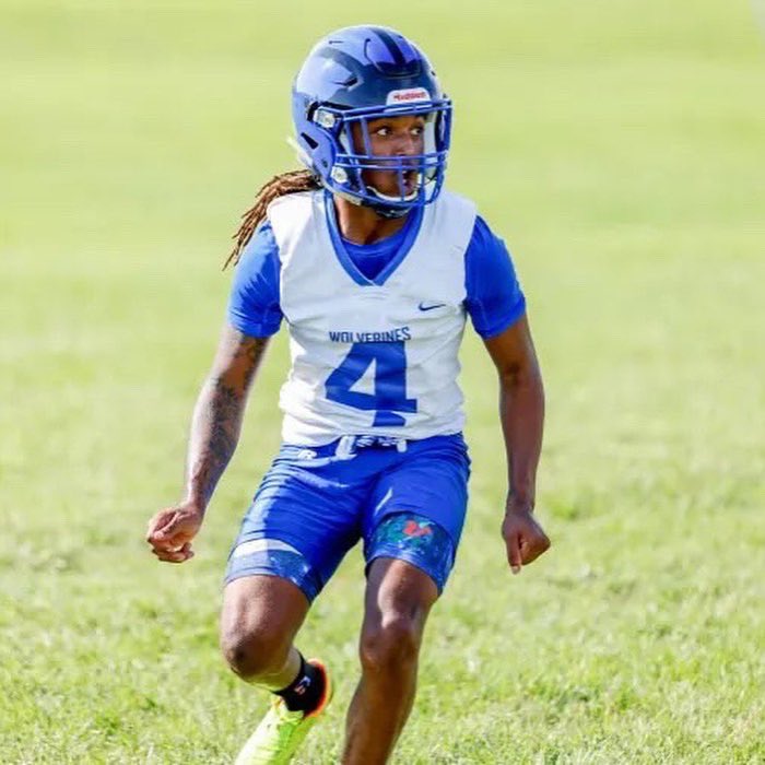 War Ready😤😤😤😤<a href="/GSV_STL/">Gateway Sports Venue</a> <a href="/JPRockMO/">JP Rock</a> @QuSprintFB