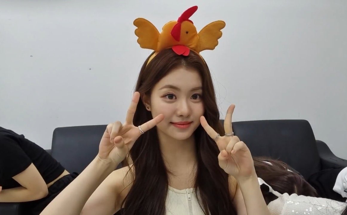 Elenakim Garamdeservedbetter Garamflame Twitter