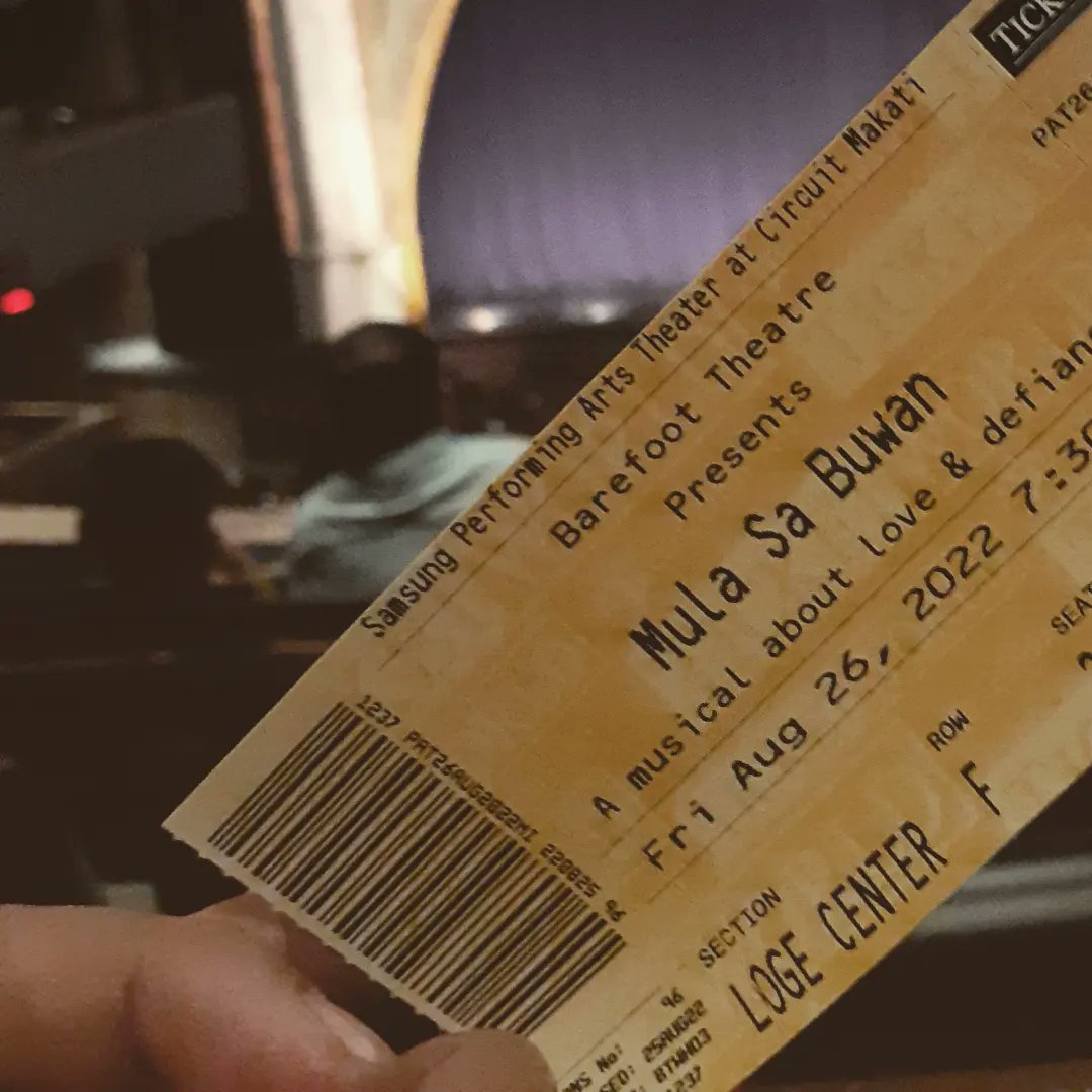 HankIanRosales's tweet photo. Watched the premiere gala show of Mula sa Buwan, a Filipino adaptation of Edmond Rostand's 1897 play, Cyrano de Bergerac.
The musical is written and directed by Pat Valera.
#theaterisback #play #musical #performingarts #teatrongpilipino #theaterarts #theater https://t.co/yG3qosKZfZ