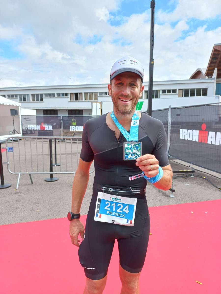 XPOLogistics_Fr's tweet photo. Pierrick, directeur RH chez @XPOLogistics_Eu, a représenté la #TeamXPO lors de la course IRONMAN 70.3 de Vichy le week-end dernier. Un magnifique exploit pour Pierrick qui est désormais un finisher officiel ! Félicitations ! https://t.co/Zp9xAa532B
