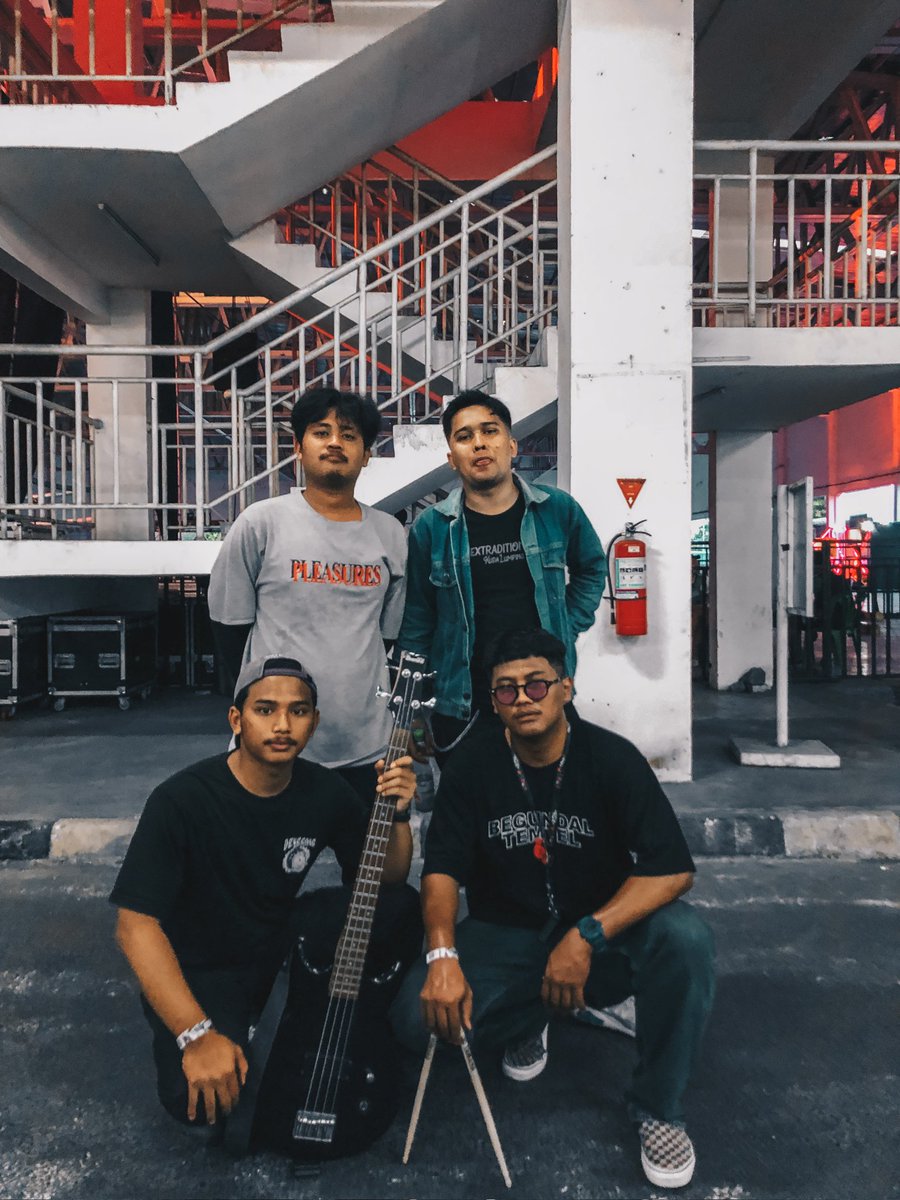 Frontiera_'s tweet photo. makasih buat kakak-kakak @CampusBoys1976 , keren acaranya 🔥🔥🔥
#Kickoff3 #RockDaRing https://t.co/7ziGN1vP7R