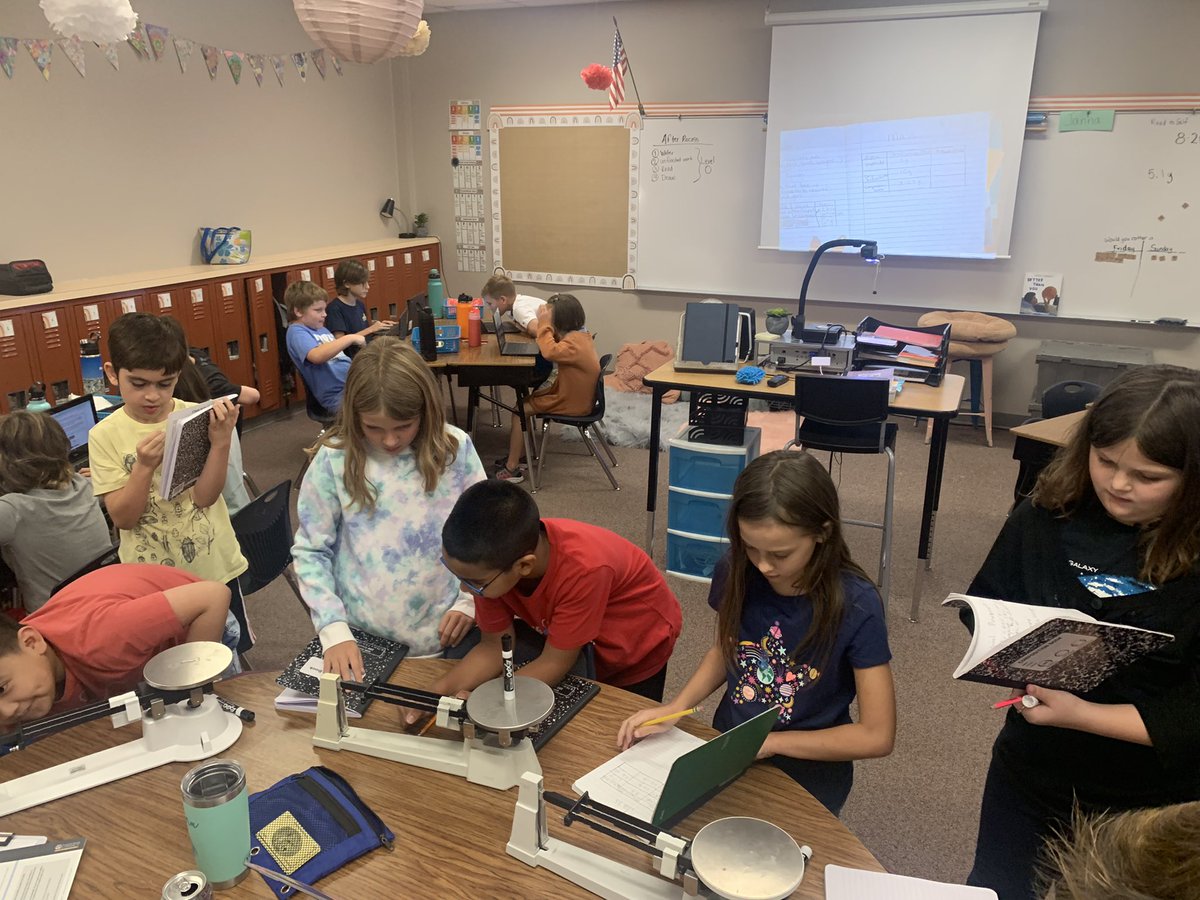 TechyMrsWalsh's tweet image. I forgot how much fun science is to teach! It’s been years! ❤️#sciencerocks @LISDElemScience