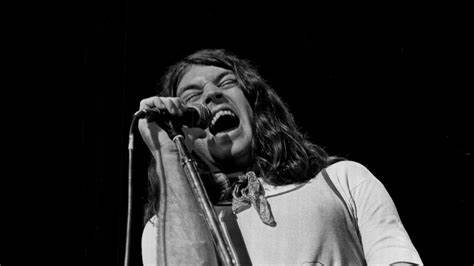 Happy birthday to Ian Gillan. THE voice! 