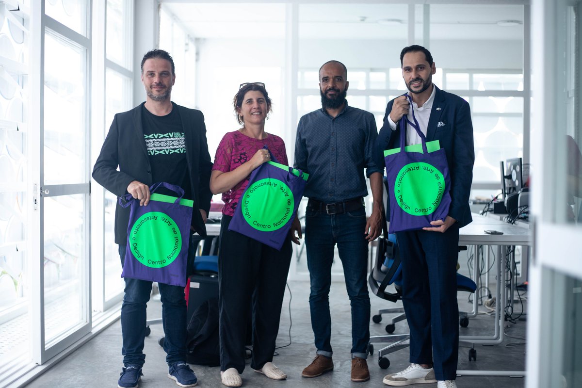 cnad_cv's tweet photo. Ontem, recebemos a visita do Secretário de Estado da Economia Digital, Dr. Pedro Lopes, acompanhado da Presidente Joana Mendonça e o Administrador Joao Mendes Borga da ANI - Agência Nacional de Inovação Portuguesa. O CNAD agradece a visita e estende o convite a todo o Mindelo! https://t.co/uj8bvlfLeB