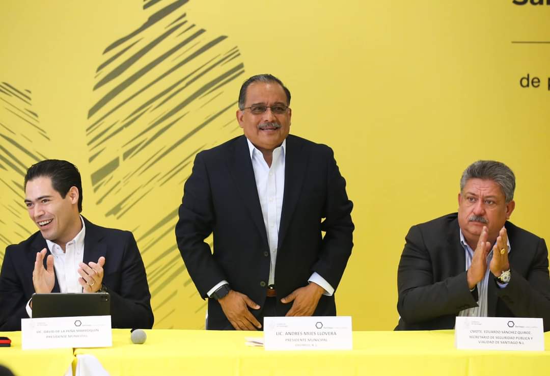 andresmijesmx's tweet photo. Es un gusto que nuestros amigos del Municipio de Santiago se sumen a la implementación del #Protocolo48, una política pública que surgió en Escobedo, dando excelentes resultados, y con la cual se pretende agilizar la búsqueda de personas no localizadas. https://t.co/lMAtjHpTX5