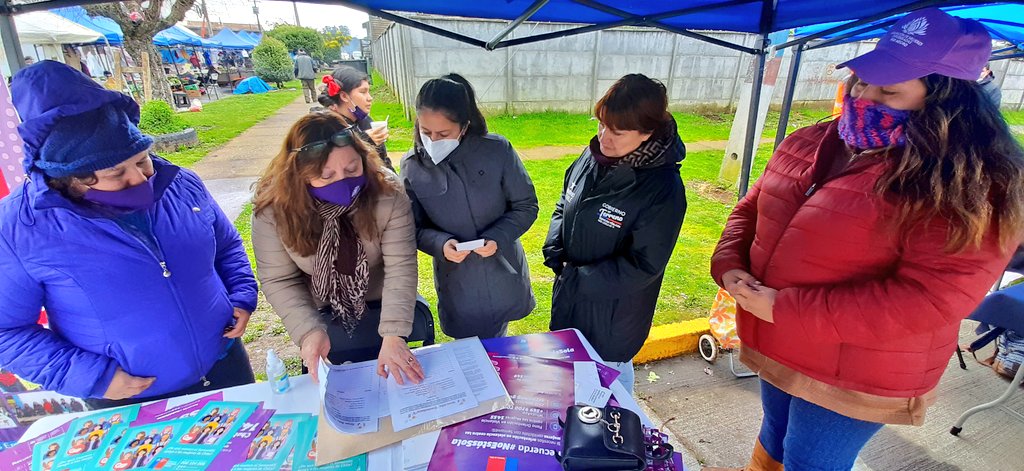 DPPOsorno's tweet photo. #GobiernoEnTerreno Gracias a los vecinos por asistir y atenderse con los #ServiciosPúblicos que llegan a las distintas comunas para acercar la atención. La Delegada Presidencial, @cpailalef, estuvo en #RíoNegro acogió consultas e informó que se vienen más salidas a terreno. https://t.co/1TFEAv5t14