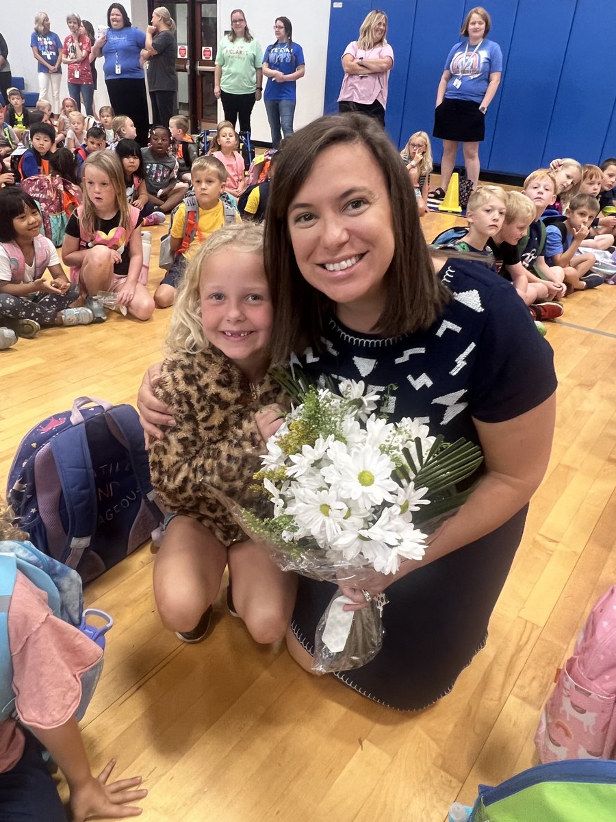 JresRockets's tweet photo. Everyday is a great day for teacher appreciation!! https://t.co/wVSkpHdc17