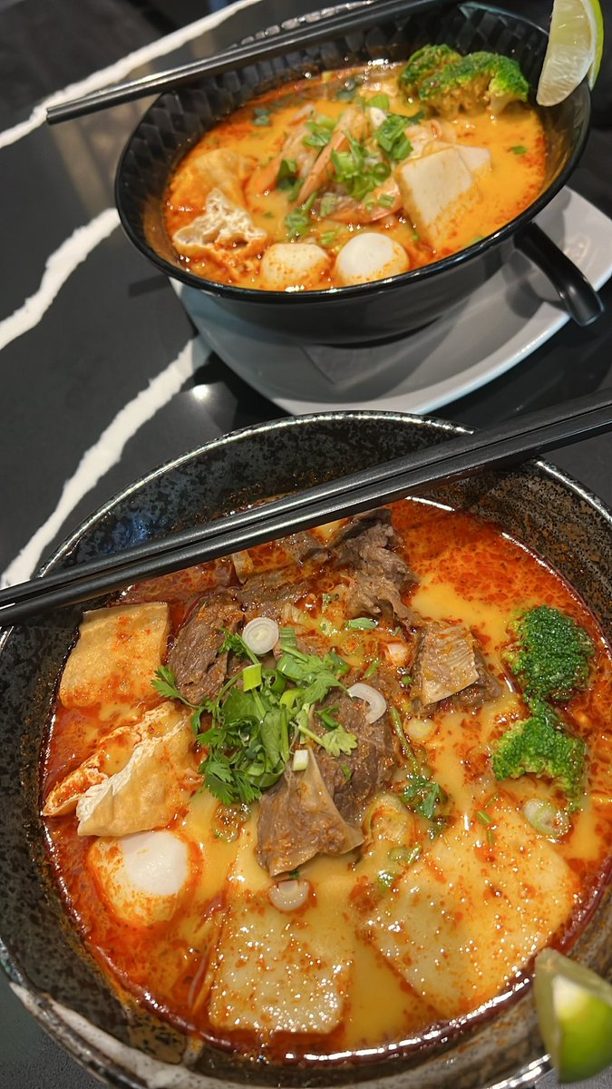 dezchen's tweet photo. Taste test new menu items #Laksa for @UrbanThai #dunbar #dunbarvillage #dunbarlife https://t.co/gMsbtrr6ve