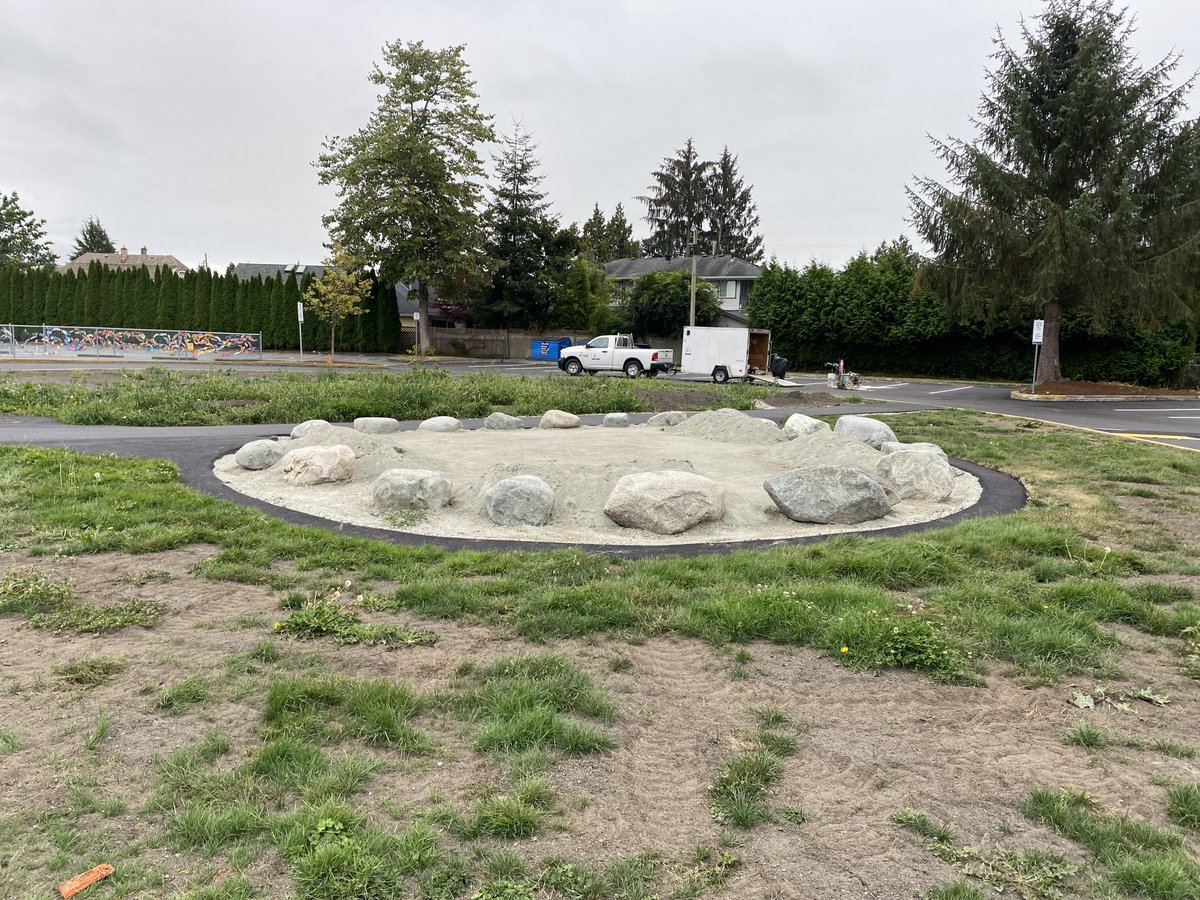 Britt Bryan tweet media