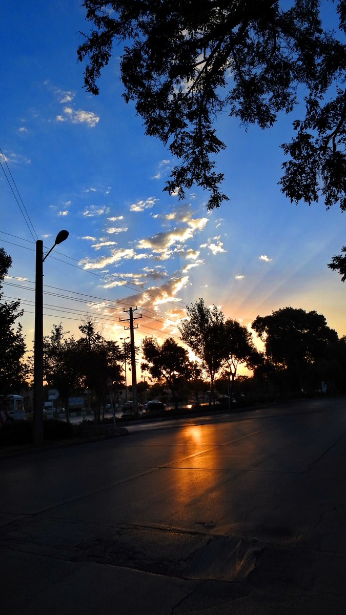 a_hezavei's tweet photo. #Snset #Arak #Iran #landscape https://t.co/iyOELxw0eh