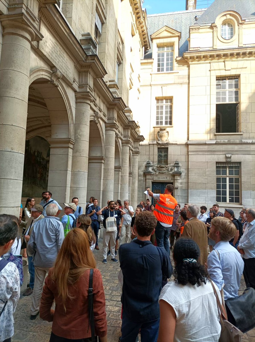 SIEPM2022's tweet photo. We visited #medieval Paris on a beautiful guided tour through the Latin Quarter ✨ Now, on to celebrate the end of #SIEPM2022 together 🥂 https://t.co/sSLcWTeOTk