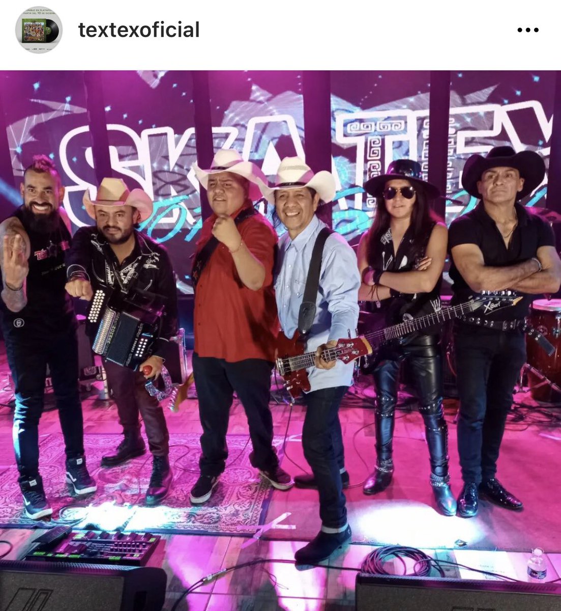 ►Un Toque Mágico◄ Los Tex Tex En Vivo │ #ÍntimoZBL youtu.be/eB10Egjb22A vía <a href="/YouTube/">YouTube</a> <a href="/TEXTEX_Oficial/">TEXTEX OFICIAL</a> <a href="/lalotexoficial/">LALO TEX</a> <a href="/Chucho_tex/">Chucho Tex Oficial</a> #BeViernes 🎶😎🍻
#pollorockalaire <a href="/ruidoblancofm/">Ruido Blanco FM ⚡️</a> 
<a href="/iHeartRadio/">iHeartRadio</a> <a href="/nenadragon/">KamyKC</a> 
#Sien7eElRuido #ViernesRuidoso