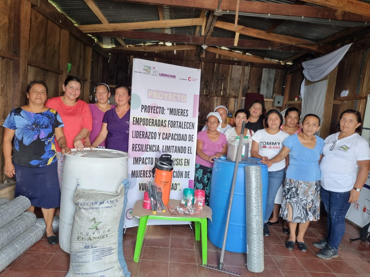 CripdesL's tweet photo. #MujeresCripdes ll Hemos entregado insumos agrícolas a 26 mujeres de los municipios de Comasagua y Chiltiupan, para la realización de huertos familiares para una soberanía sana.

➡️Proyecto en coordinación con @CripdesL @AIETIcomunica  con financiamiento de la @CooperacionESP https://t.co/trXAycSfxX
