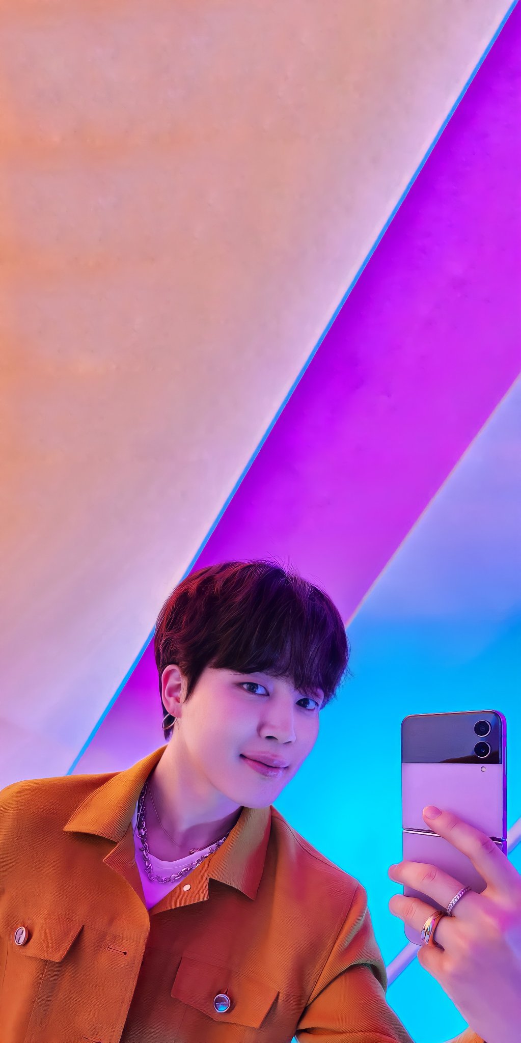 Galaxy Z Flip 4 BTS X SAMSUNG 防弾少年団ポスター