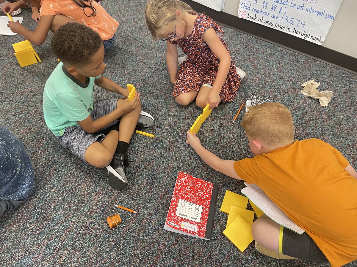MrsHeschsclass's tweet photo. Learning should feel like play! We are building with our base ten blocks. After we build, we work together together to count the total of the base ten blocks! #TCECardinals https://t.co/iq0HgXhqxa
