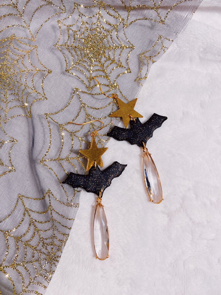 nectarjewelryco's tweet photo. its frickin bats 🦇 ! https://t.co/kazha4yBiG