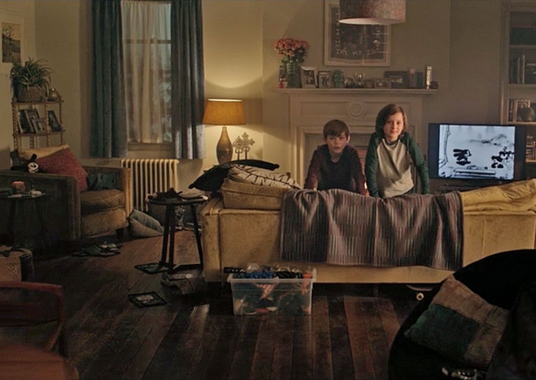 Can you name the Marvel movie where in this scene you can see a Hidden Oswald can be seen on the TV and as a plush doll?
A. Avengers Endgame
B. Doctor Strange in the Multiverse of Madness
C. Thor Ragnarok