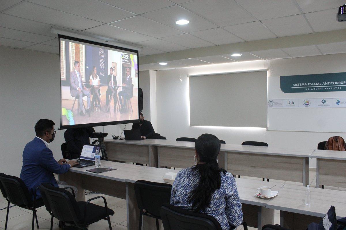 cpcseaags's tweet photo. 📢el @cpcseaags en coordinación con @ProyectoIceber1 llevan a cabo #ForoporlaIntegridad con el Seminario con especialistas en materia #Anticorrupción

#ParticipacionCiudadana
#ProyectosdeInvestigacion
#ProyectoIceberg https://t.co/0VzR87jFMW