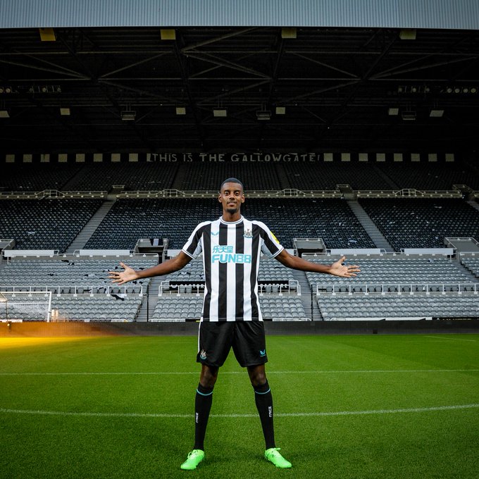 Alexander Isak in front of the Gallowgate Stand at St. James' Park