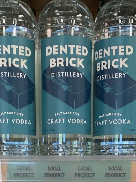 DentedBrick's tweet photo. Thanks to the @UtahABS for the new "Local Product" stickers on store shelves. Buy local, support local, look for this sticker when you are buying alcoholic beverages! @UtahsOwn
#vodka #localvodka #buylocal https://t.co/pGFlbea8Wn