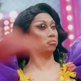 Marina Summers tweet media