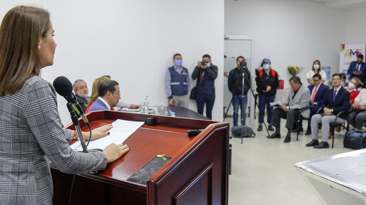 Lanzamos concursos para Registradores de la Propiedad y Mercantiles. 

Junto a <a href="/DinarpEc/">DINARP 🇪🇨</a>, <a href="/CpccsEc/">Participa Ecuador</a>, @amecuador y  @SPPA_EC se inicia veeduría y se presenta un nuevo proceso tecnológico y legal para la selección transparente de los Registradores del país.