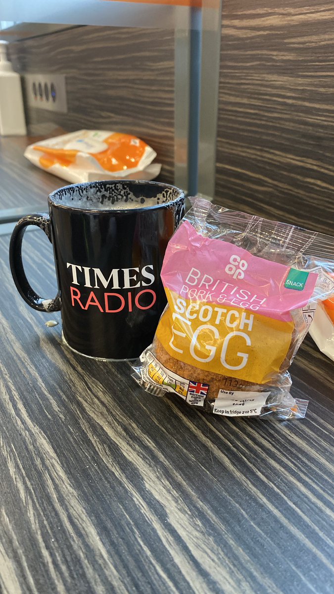 cdvoiceovers's tweet photo. Dinner of Champions before a Newsreader night shift at Times Radio, London! 

 #Livingthehighlife #newsreading https://t.co/SDXCG3Q9Zt