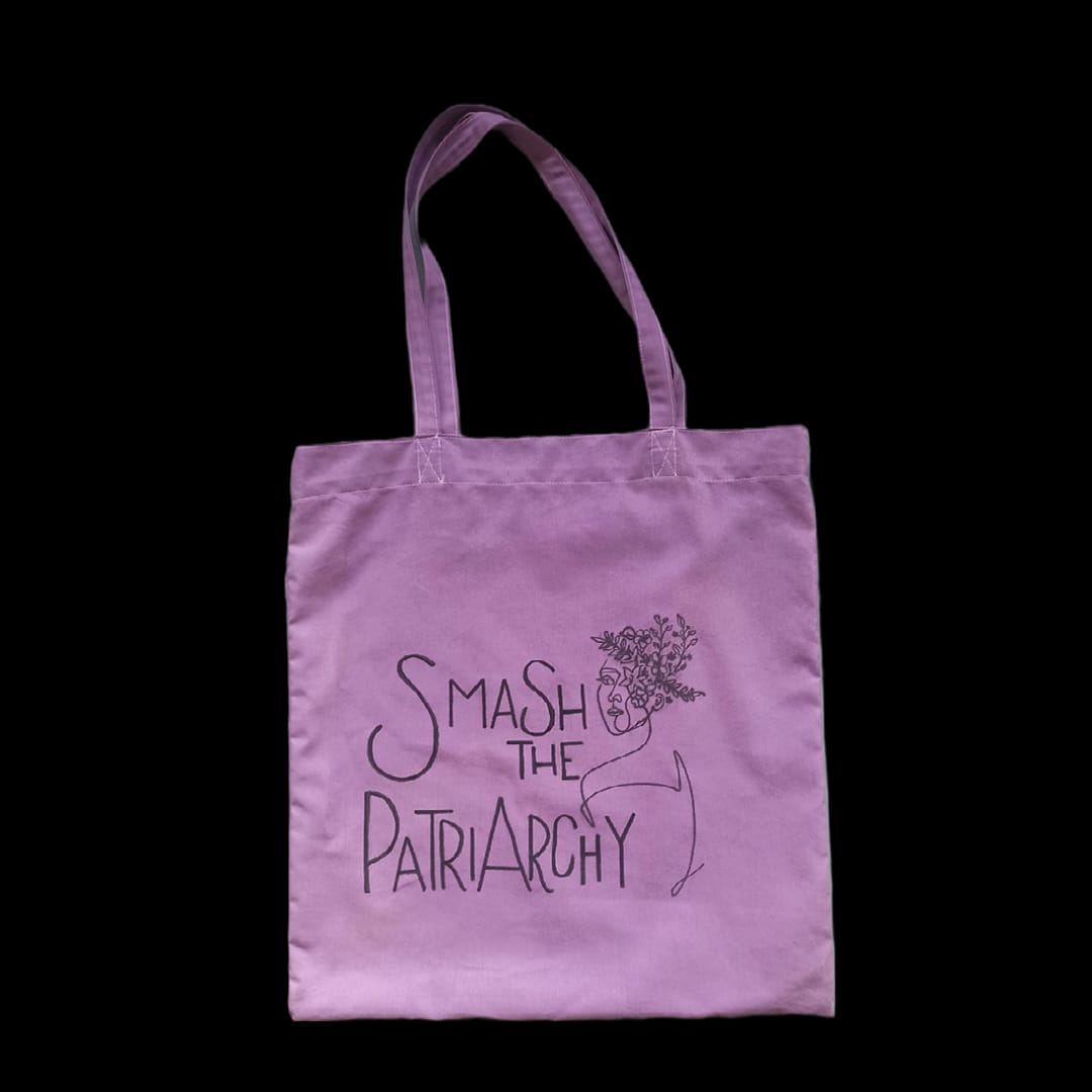 jjpbtn's tweet photo. Bolsos chulos https://t.co/Uu0vIckWk4 #ingridsgap #handmade #coolgifts #ToteBag https://t.co/wpBxxVUtx3