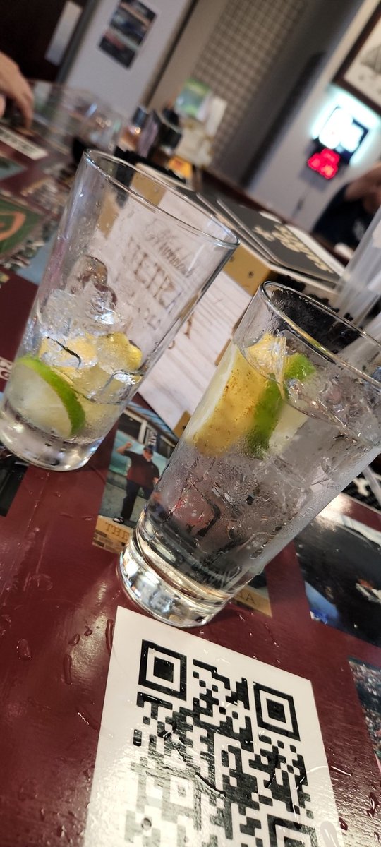 estes_jeffrey's tweet photo. #TGIF #Staggerinn https://t.co/b1GwyON2R6