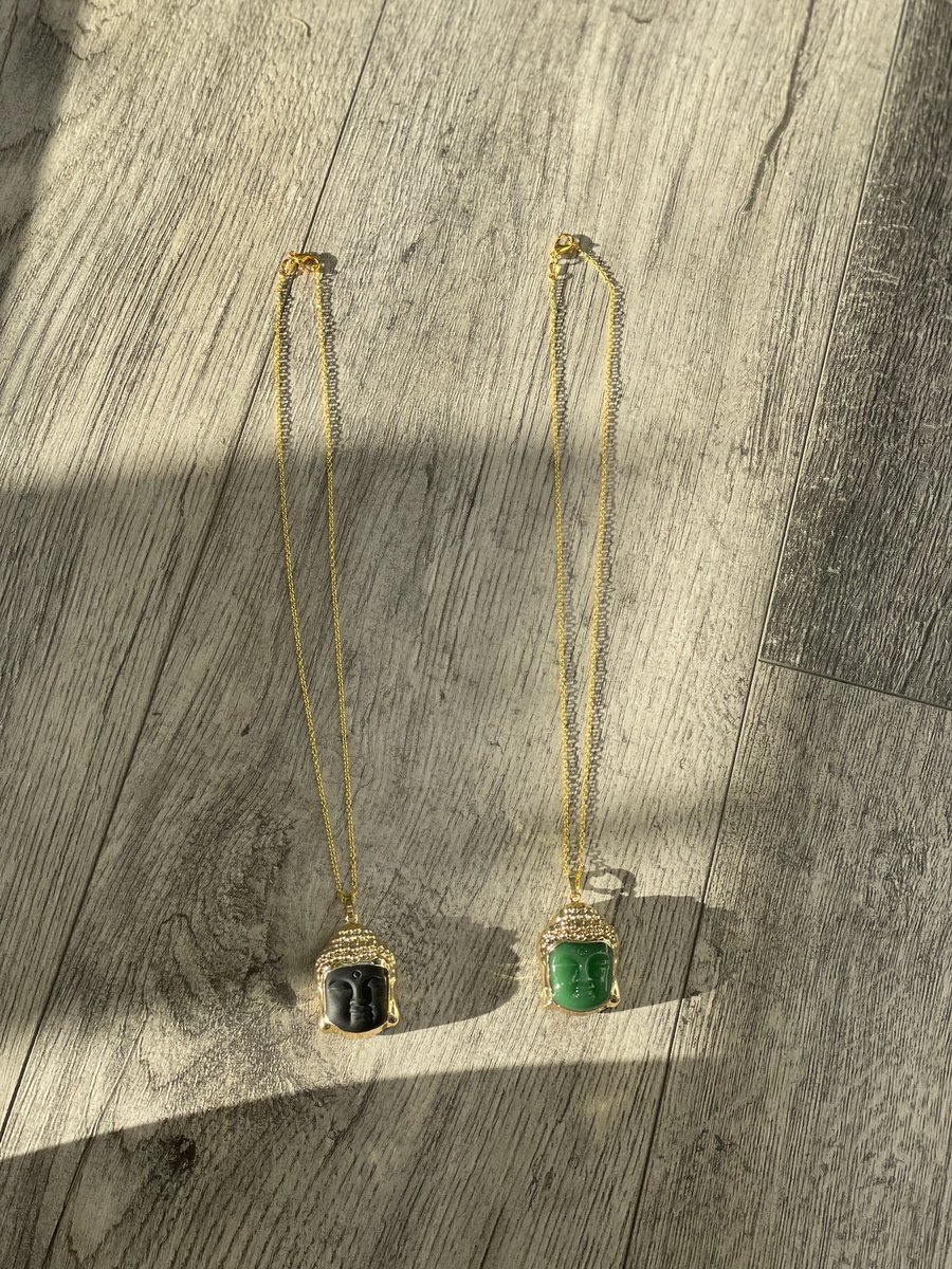 PeacefulMines's tweet photo. Crystal necklaces are a great way of protecting, amplifying, and surrounding yourself with energies YOU desire! 😍 #crystals #crystalpalace #crystalnecklaces https://t.co/L6AlJYo0m1
