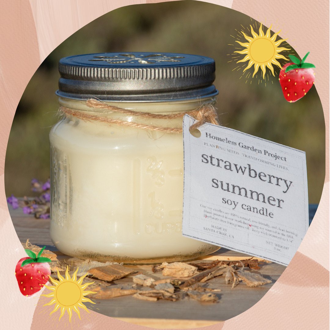 HomelessGrdnPrj's tweet photo. 🍓 Our irresistible Strawberry Summer Candle 🍓 is sold at our downtown store as well as online. Get yours before Fall arrives! 😅🌞 

#shoplocal #supportlocal #santacruz #socialenterprise #transitionalemployment #workforcedevelopment #giftsthatgiveback #madeincalifornia https://t.co/aTrPs5MQA8
