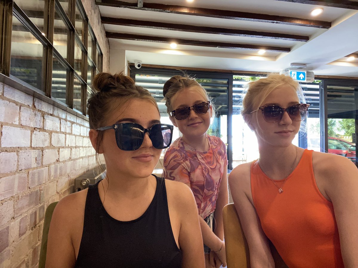 A much needed trip with my girls to our holiday home for some R&amp;R by the sea 🌊 #BankHolidayWeekend #timetorelax