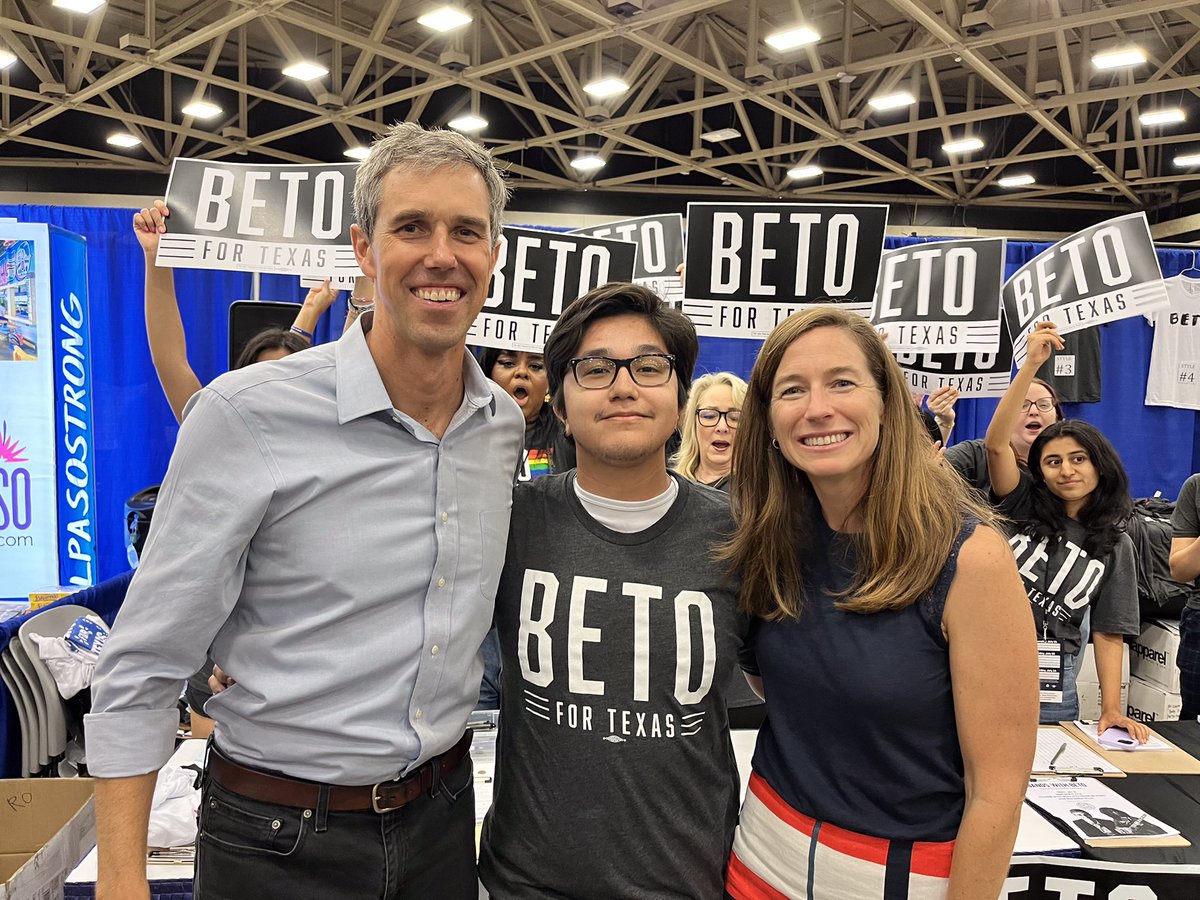 Shout out to our club Treasurer Jonathan Chavez and shout out to Beto and Amy O’Rourke as well! #BetoforGovernor2022
