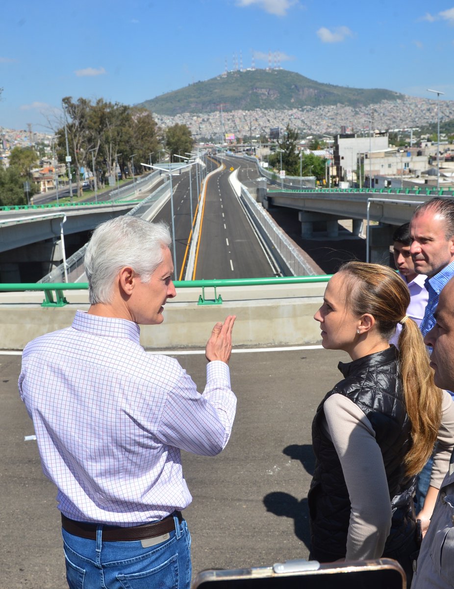 alfredodelmazo's tweet photo. Con el nuevo tramo del Macrolibramiento Mexiquense fortalecemos la conectividad hacia el Aeropuerto Internacional Felipe Ángeles (@aifaaero). https://t.co/050QA2nzcl