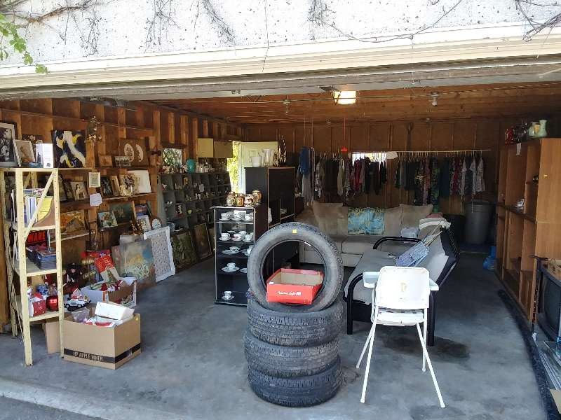 barrhead's tweet photo. Garage Sale: Collectibles, knickknacks, artwork, furniture, clothes, and more. August 26th 4pm-8pm August 27th 9am-5pm August 28th 10am-2pm Come on down and take a look. 5705 46st Barrhead in Barrhead https://t.co/Y523jwJK5v https://t.co/B8RlhQaFWn