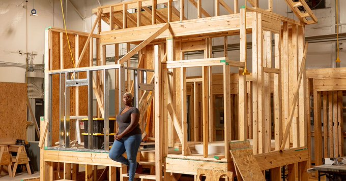 RT <a href="/solarbae_zw/">Nomhle Mujakachi</a> Women Are Smashing the Construction Industry’s Concrete Ceiling as Labor Shortages Leave a Void in what has always been a male dominated space. ow.ly/Zr1X50Kn6N6 #womeninconstruction #africa