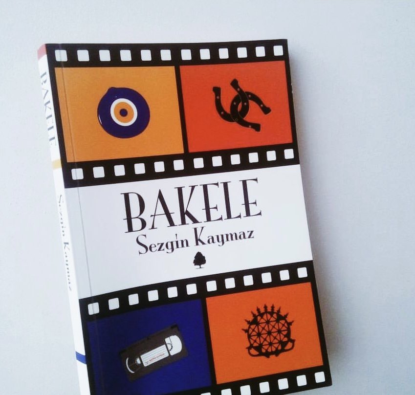 sinunutum_'s tweet photo. Ve sen de yüreciğim, Bakele.!!❤️☘️
“Dede?” dedim; “Bakele” ne demek? Canım demekmiş.
Ve aşkım, ve bir tanem, ve her şeyim, ve ömrümün varı, ve gözümün nuru, ve kalbim, ve ışığım ve daha yüz binlerce güzel söz, güzel ses demekmiş…
#SezginKaymaz
#Bakele #MaviAyrac https://t.co/MKZgxeTUvz