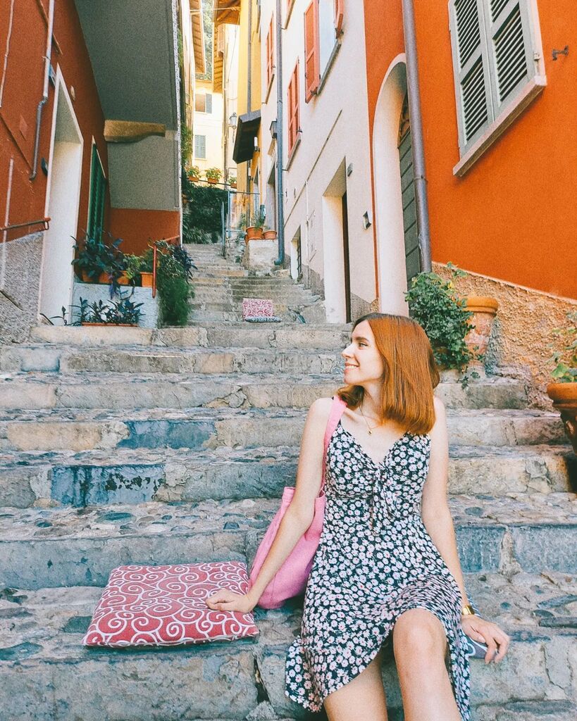 fraboldserif's tweet photo. 🎶 sto diventando grande, lo sai che non mi va 🎶

Ciao ciao estate 2022, sarai ricordata per gli outfit coloratissimi (...), i podcast sui truffatori, le maratone di fumetti e la stabilità generale che un anno fa mi sarei solo sognata ❤️ https://t.co/57Vd5eIldV https://t.co/u6Tr8vQEv4