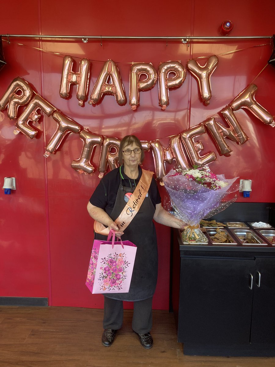 Laura Frearson tweet media